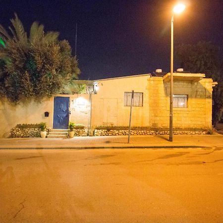Eshel Mansion - Boutique Suites Beersheba Exterior foto